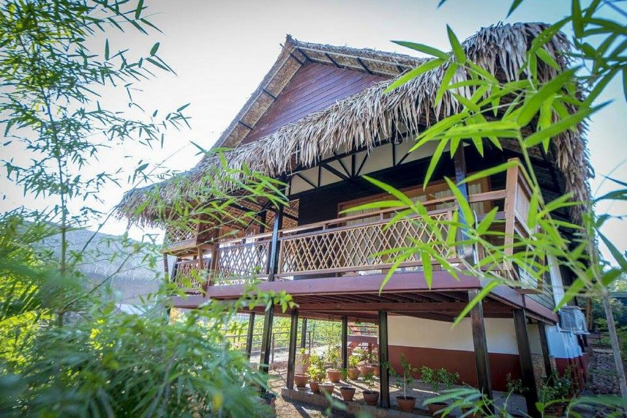 Hotel Queen Jamadevi Mawlamyine Exterior foto
