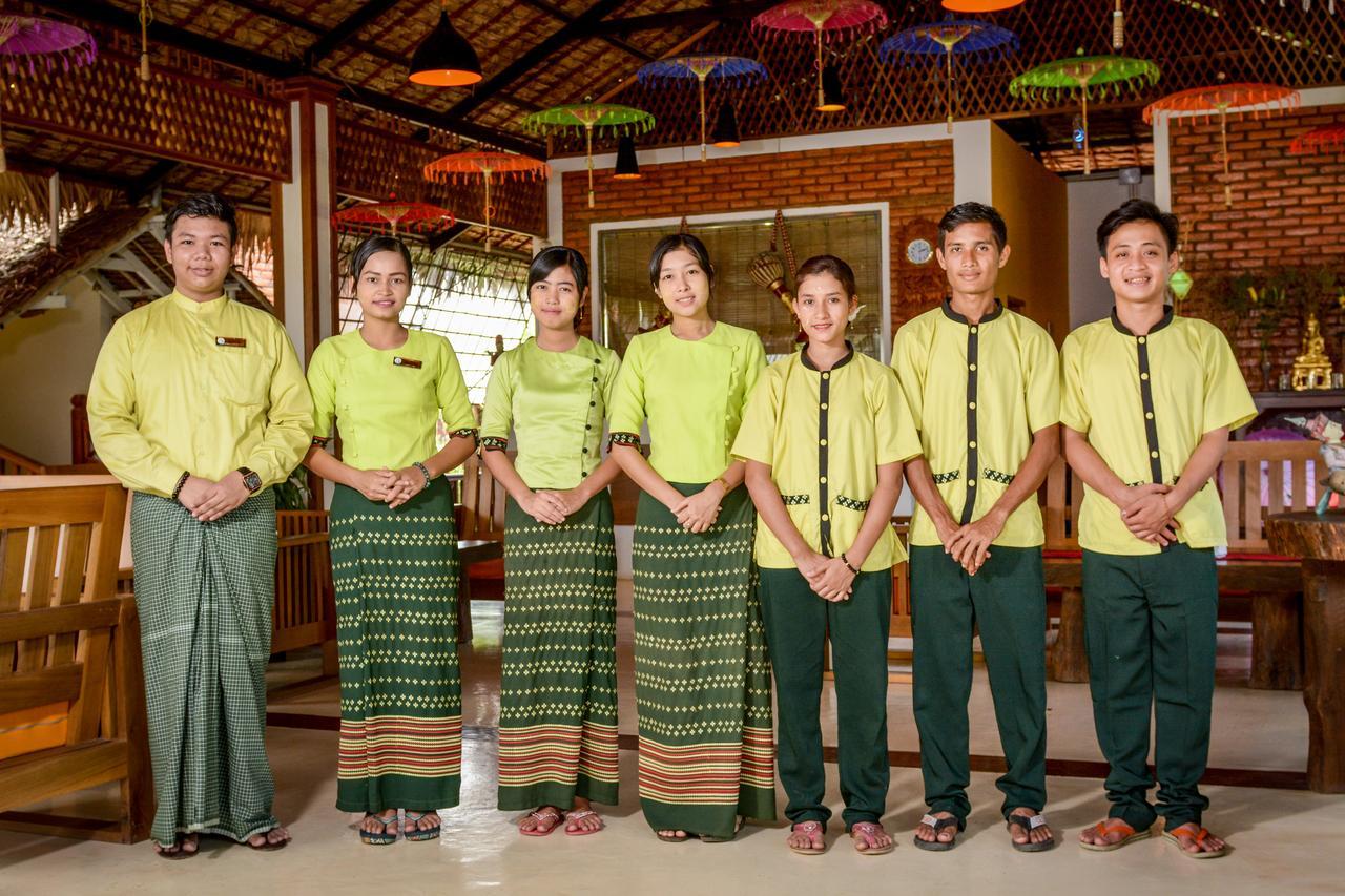 Hotel Queen Jamadevi Mawlamyine Exterior foto